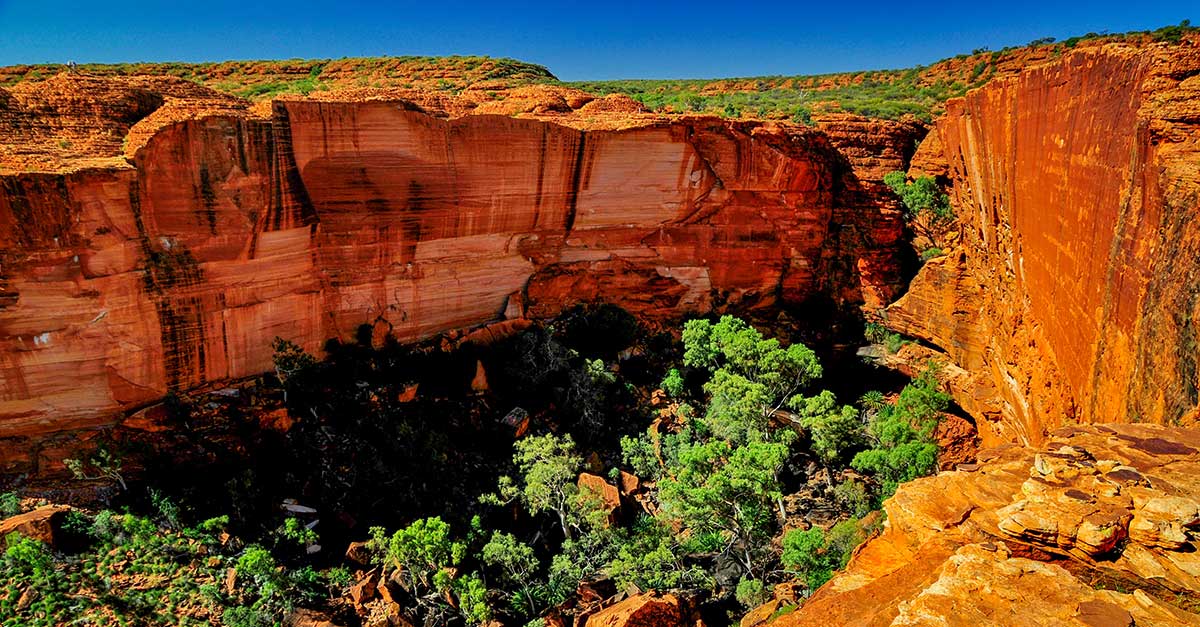 Úchvatný pohľad na Kings Canyon v austrálskom národnom parku