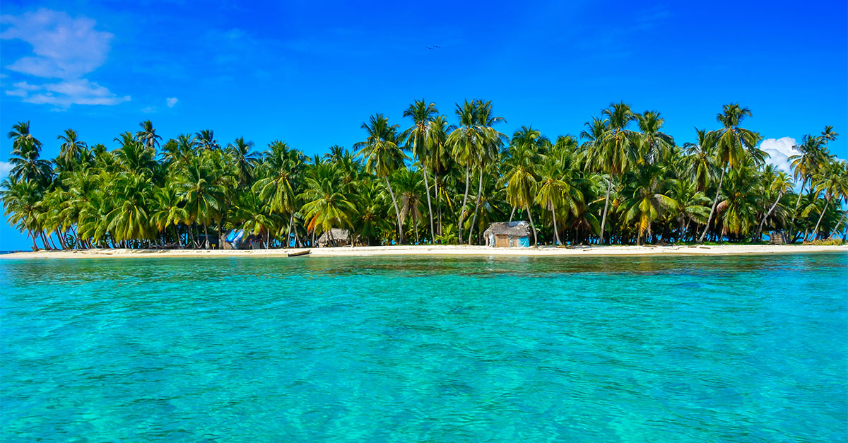 Pláže, palmy a všade okolo voda. To je súostrovie San Blas.
